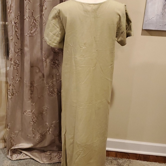 Bleu Bayou Full Maxi Dress with Ribbon Embroidery - Picture 9 of 11